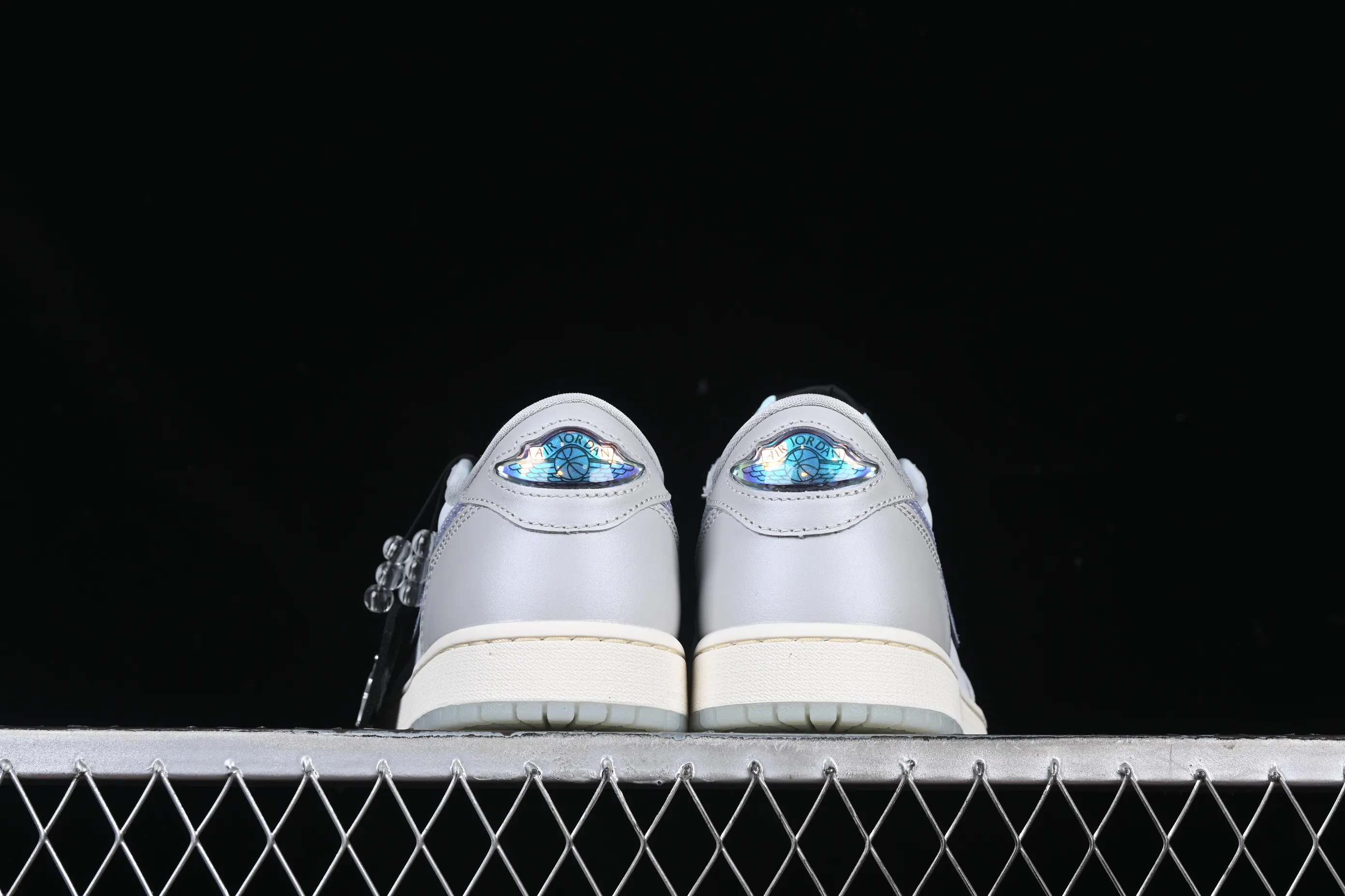 All Categories Air Jordan Jordan Series Basketball Shoes Air Jordan 1 Low G Version Pure Original Air Jordan 1 Low OG "CNY" AJ1 Joe 1 Year of the Snake Limited Silver Snake Low-top Retro Basketball Shoes HF3144-100
